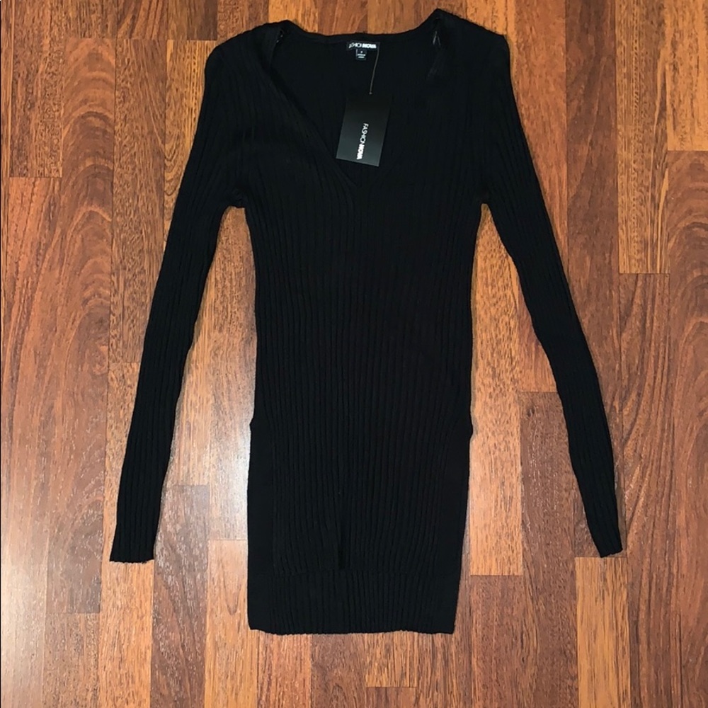 Fashion nova | NWT LOW CUT SWEATER